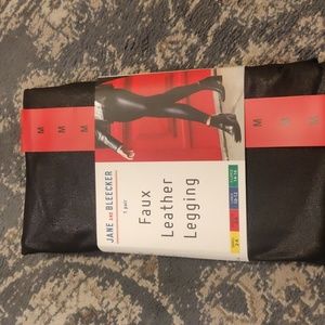 New! Jane and Bleecker Faux leather leggings sz M black